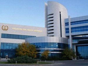 EKSTRAKORPORAL TOHUMLANMA NIREDE GEÇIRILÝÄR?